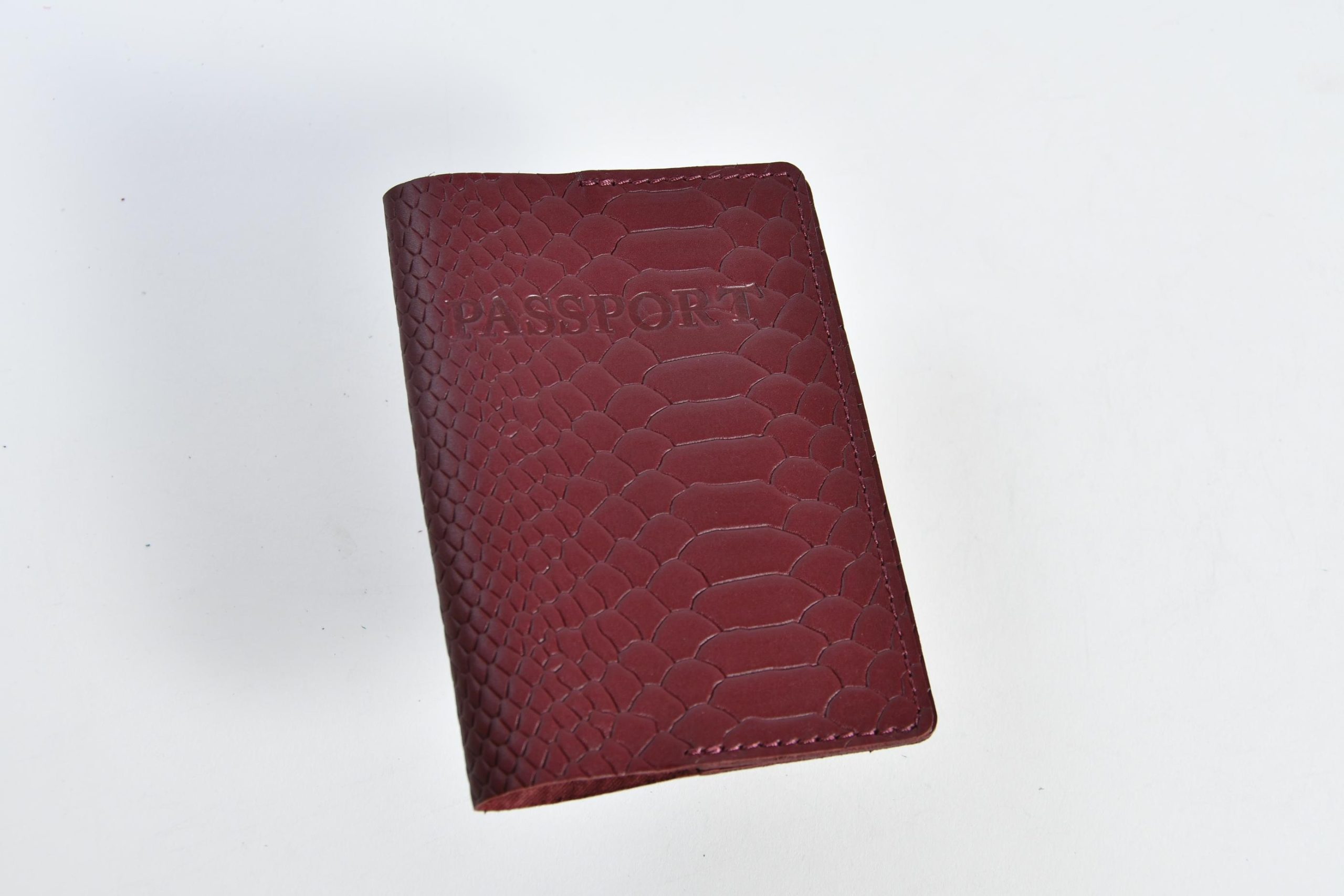 Ed70sRhw6YI5eB4oKenK Обкладинка на паспорт "Пітон"