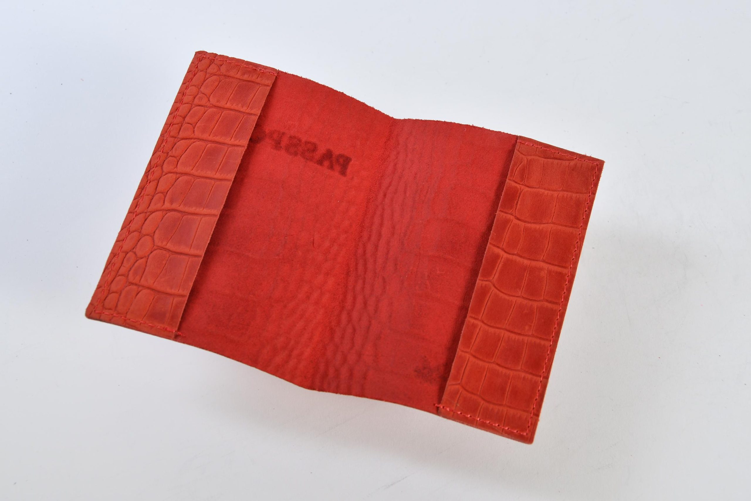 Обкладинка на паспорт " Крокодил"